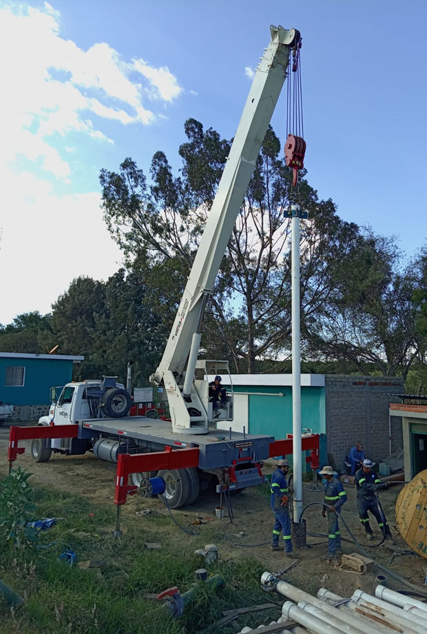maniobras de gruas industriales en renta